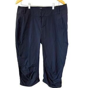 Helly Hansen Navy Blue Crop hiking Pant women’s 34